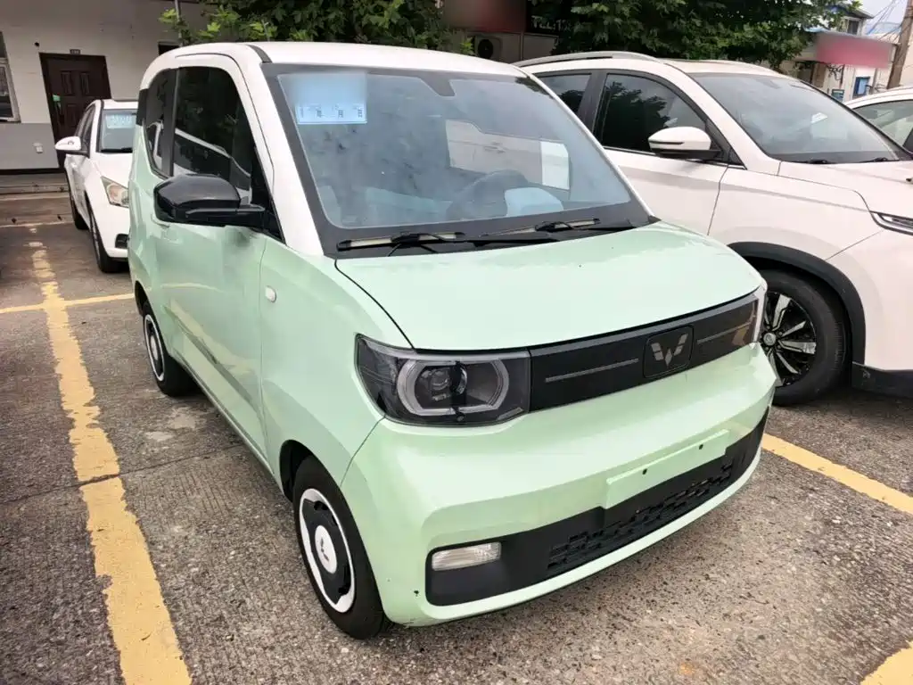 Wuling MINIEV — миниатюра 4