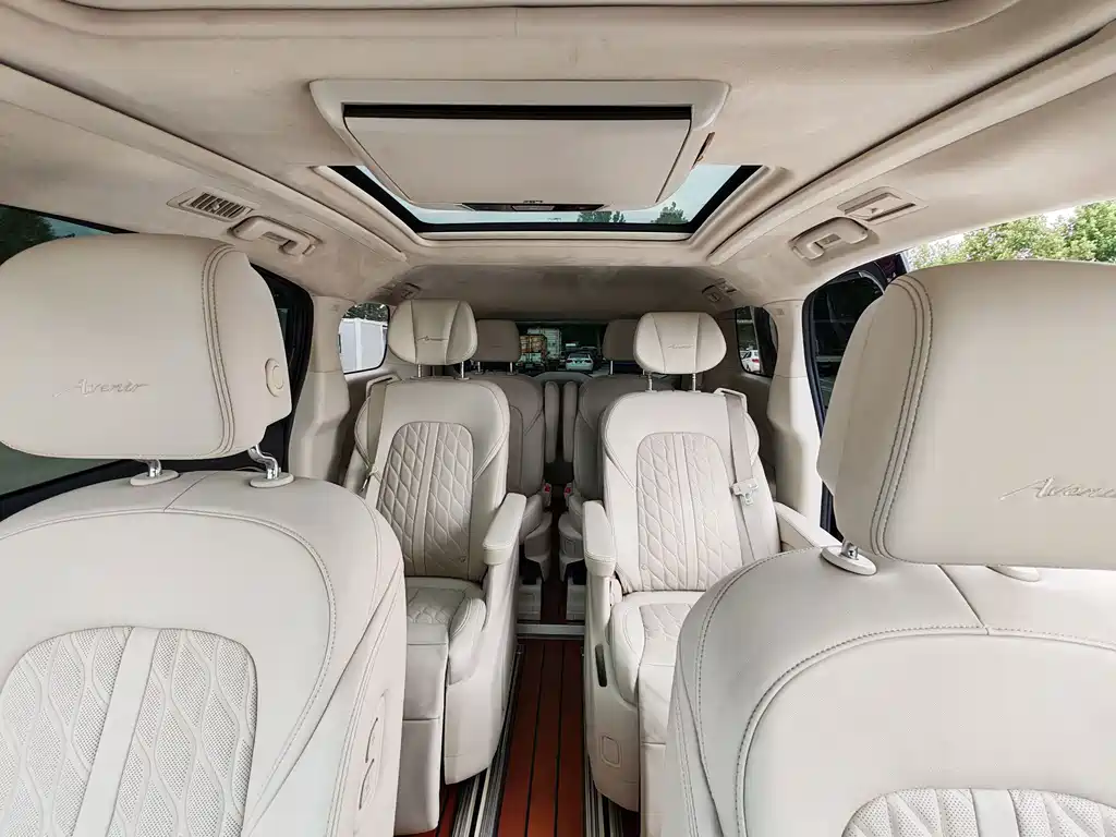 Buick GL8 — миниатюра 10