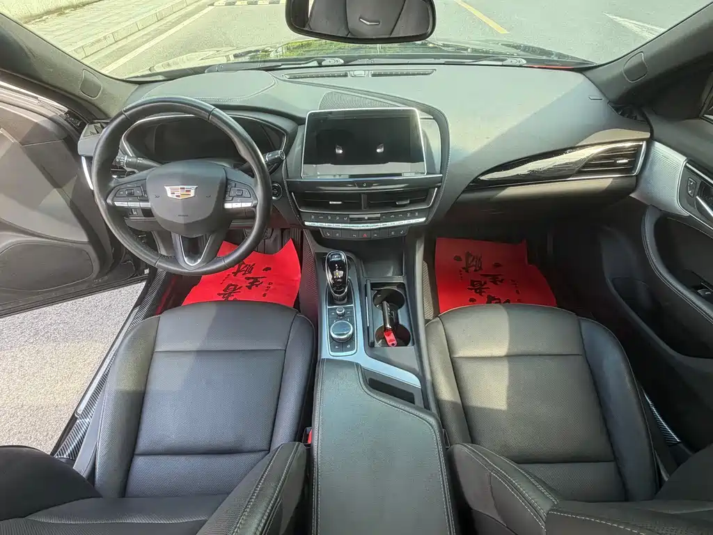 Cadillac CT5 — миниатюра 10