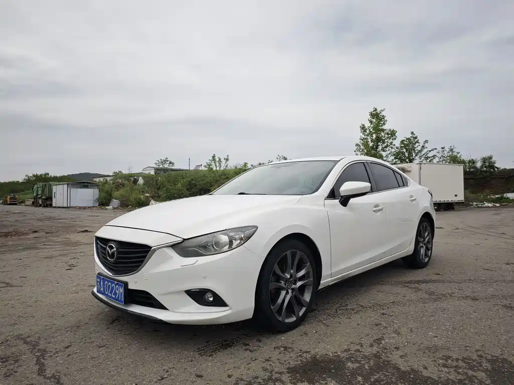Mazda Atenza 2016