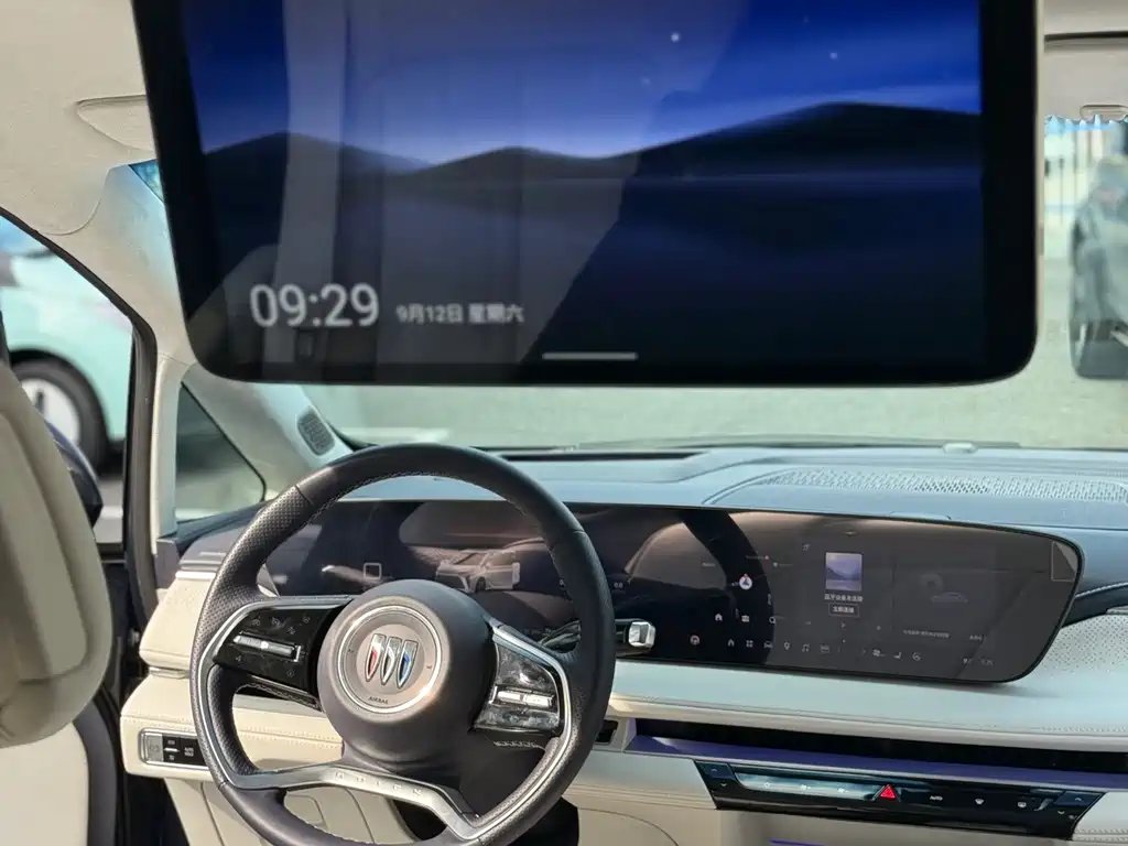 Buick GL8 Hybrid — миниатюра 9