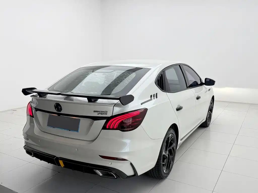 MG MG6 — миниатюра 9