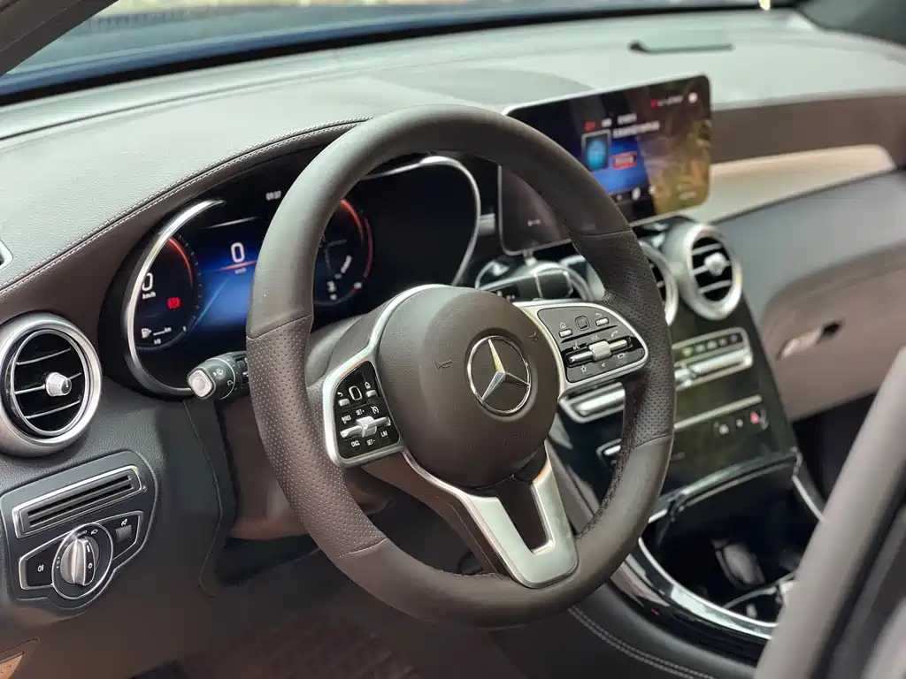 Mercedes-Benz GLC — миниатюра 23