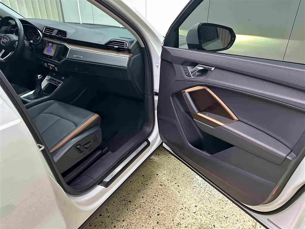 Audi Q3 — миниатюра 21