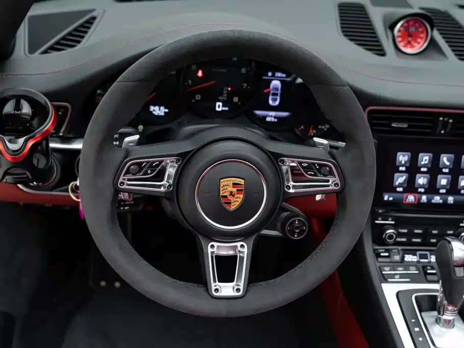 Porsche 911 — миниатюра 13