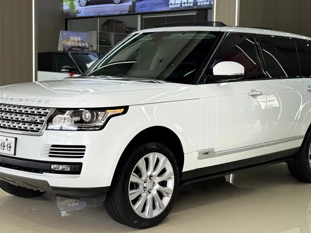 Land Rover Range Rover — миниатюра 4