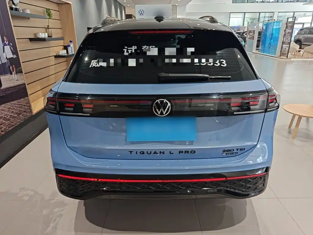Volkswagen Tiguan L — миниатюра 6
