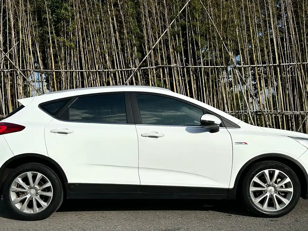 GEELY AUTOMOBILE EMGRAND GS