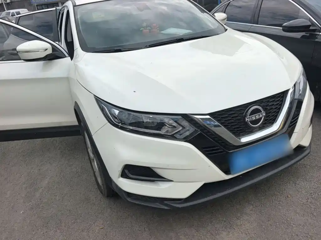Nissan Qashqai — миниатюра 4