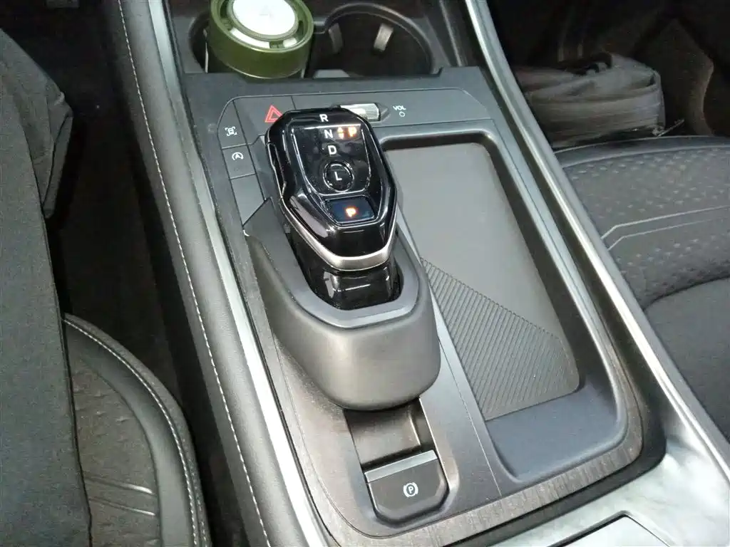 Ford Edge 2023 L 2.0T EcoBoost мест Fashion