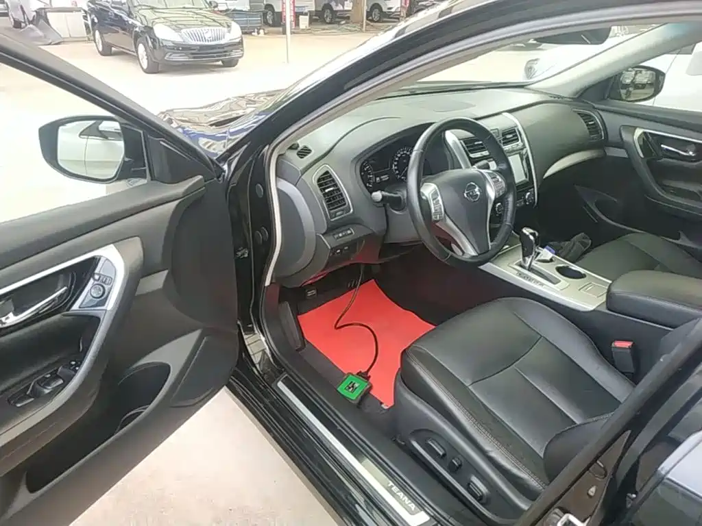 Nissan Teana — миниатюра 16
