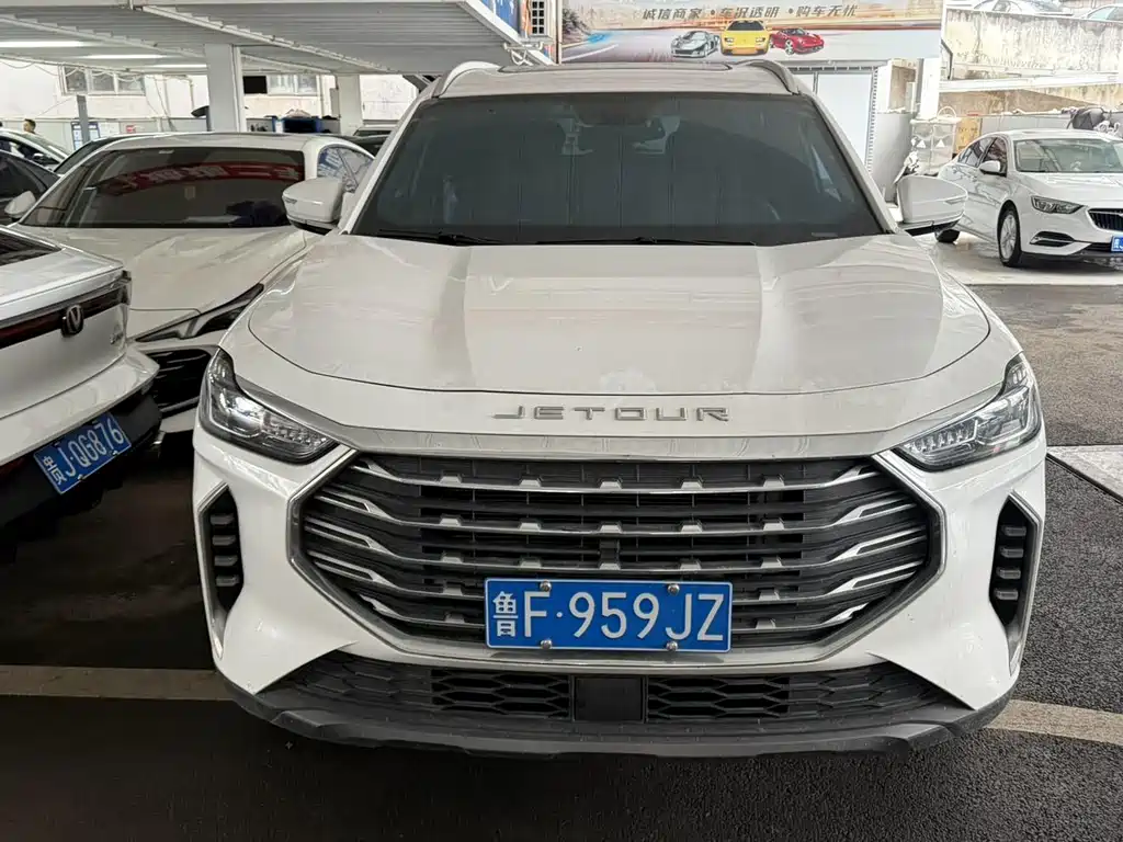 Jetour X70 PLUS - фото 2