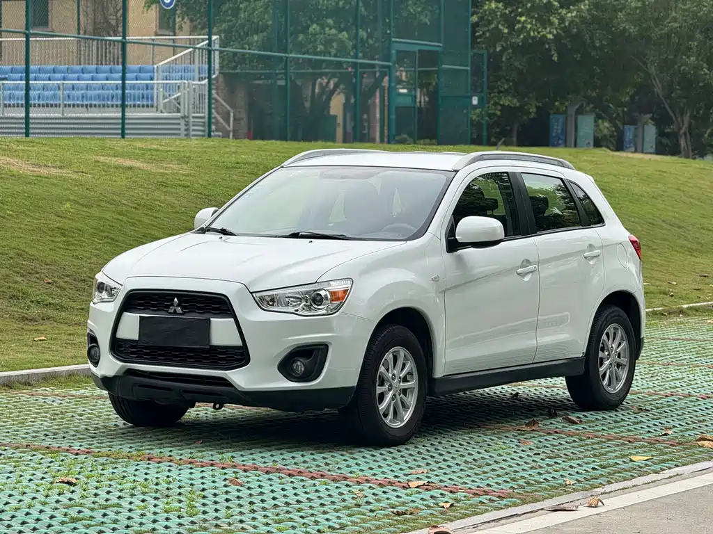 Mitsubishi ASX 2015