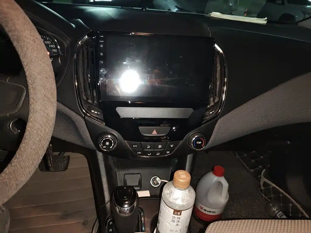 Chevrolet Cruze — миниатюра 14