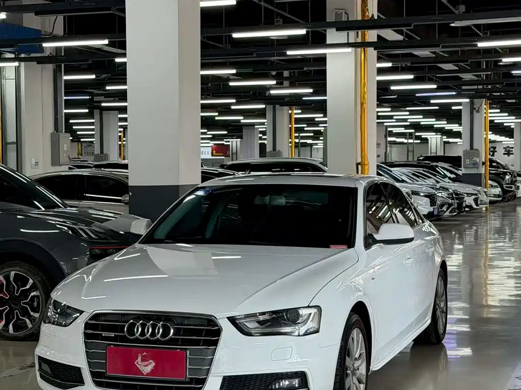 Audi A4L 2014