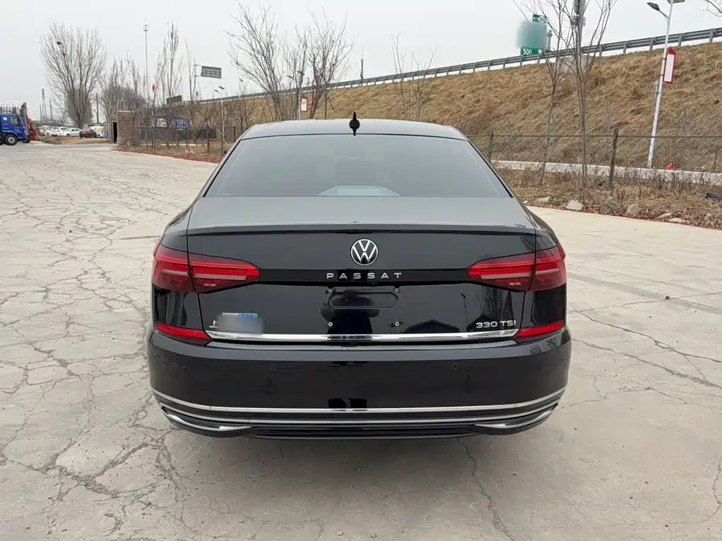 Volkswagen Passat — миниатюра 12