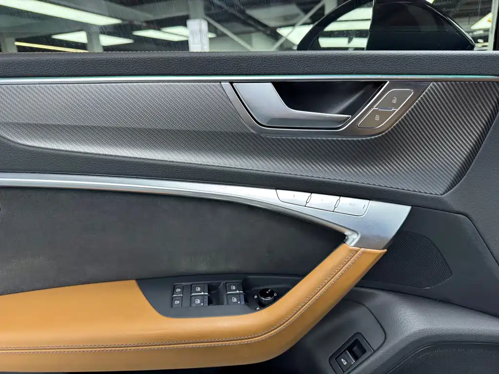 Audi A7L 2022 — фото 4