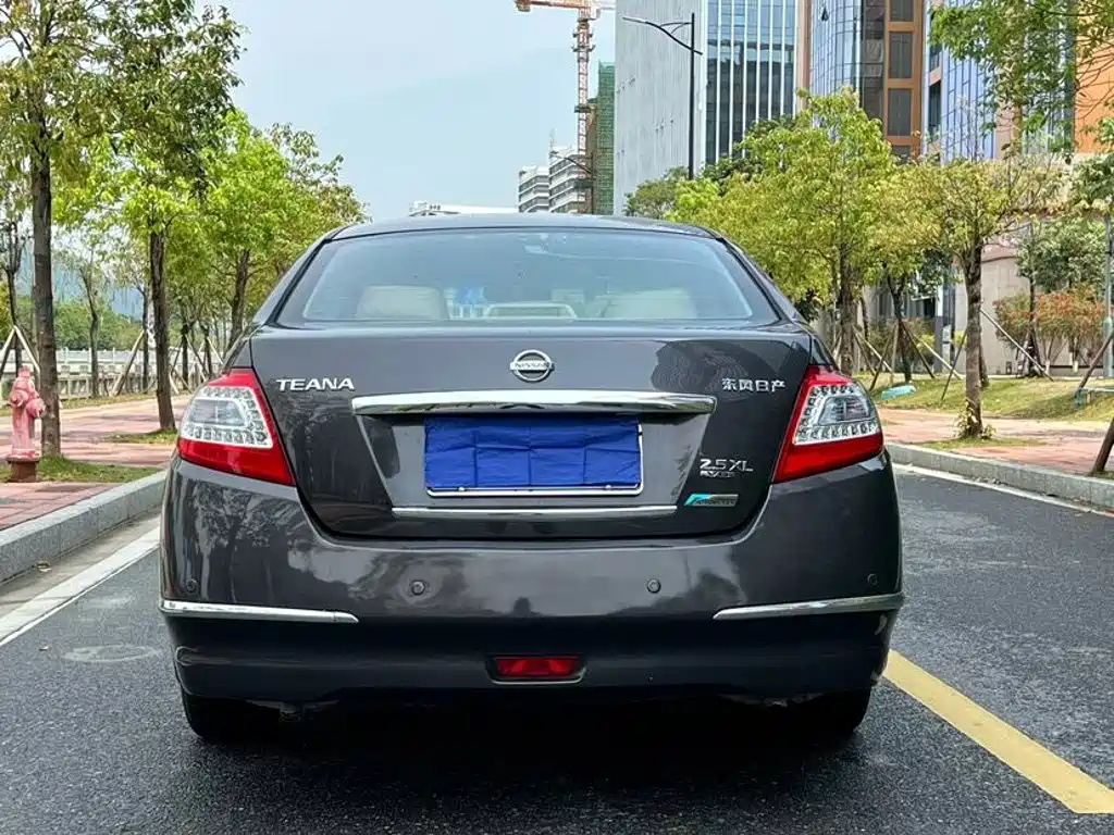 Nissan Teana — миниатюра 8