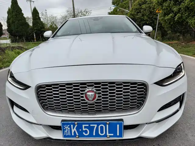 Jaguar XEL