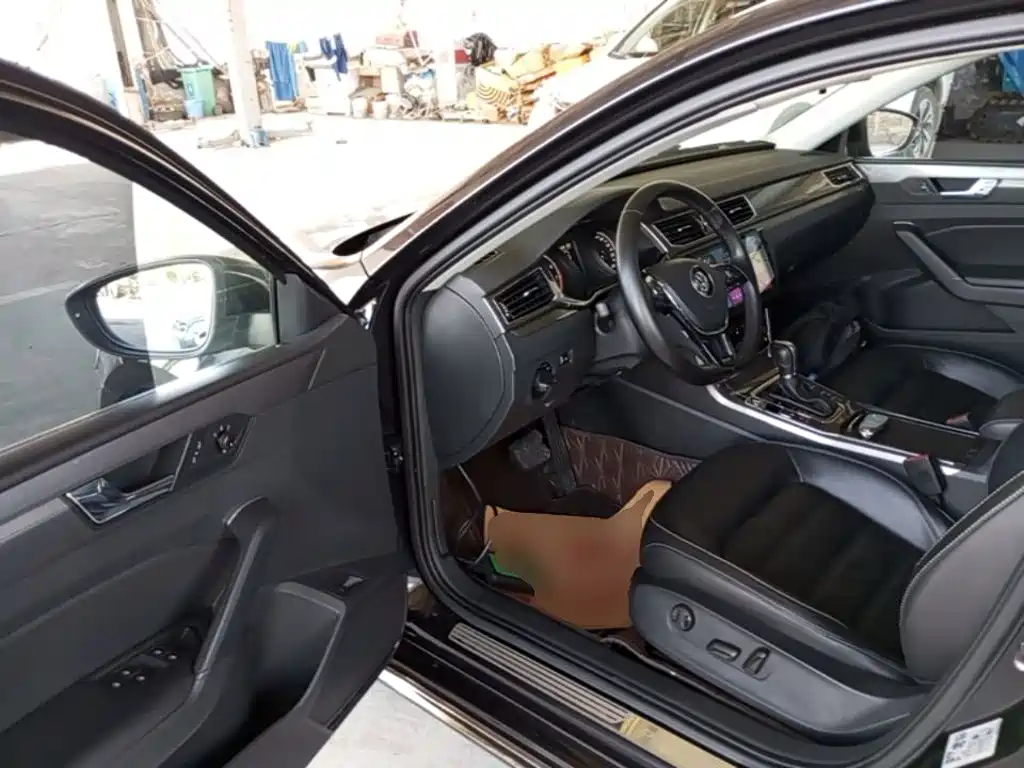 Volkswagen Passat — миниатюра 16