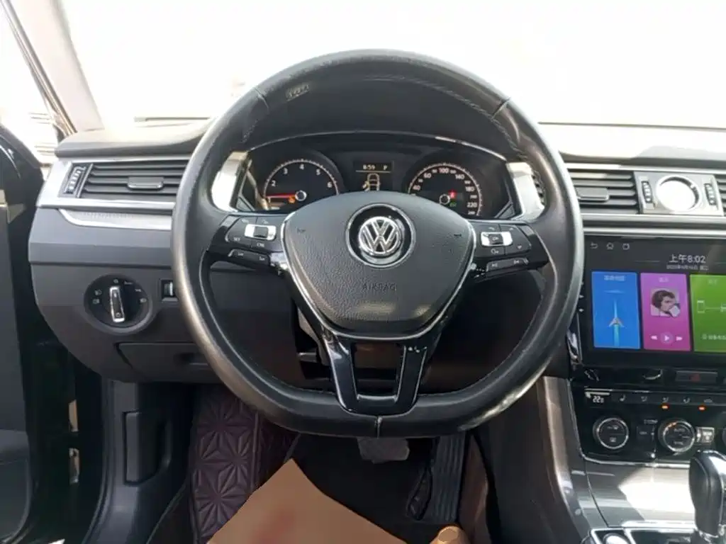 Volkswagen Passat — миниатюра 11