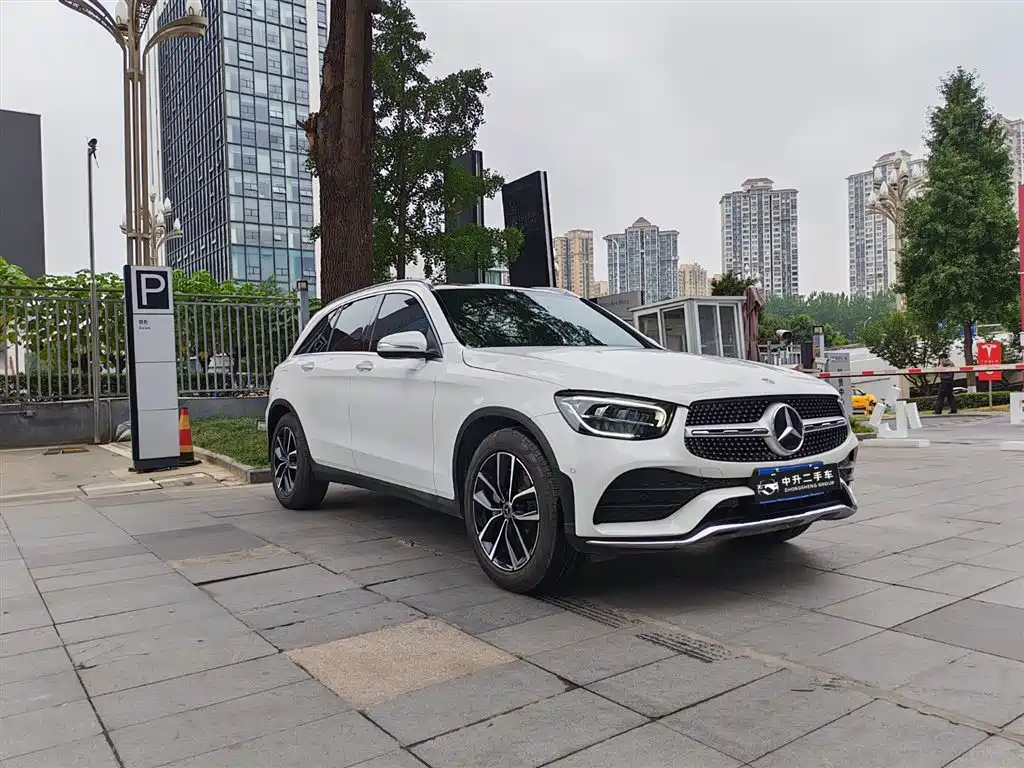 Mercedes-Benz GLC 2020 GLC 260 L 4MATIC Luxury