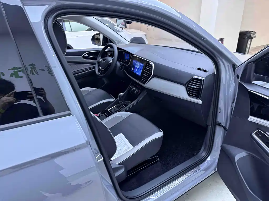 Jetta VS7 — миниатюра 10