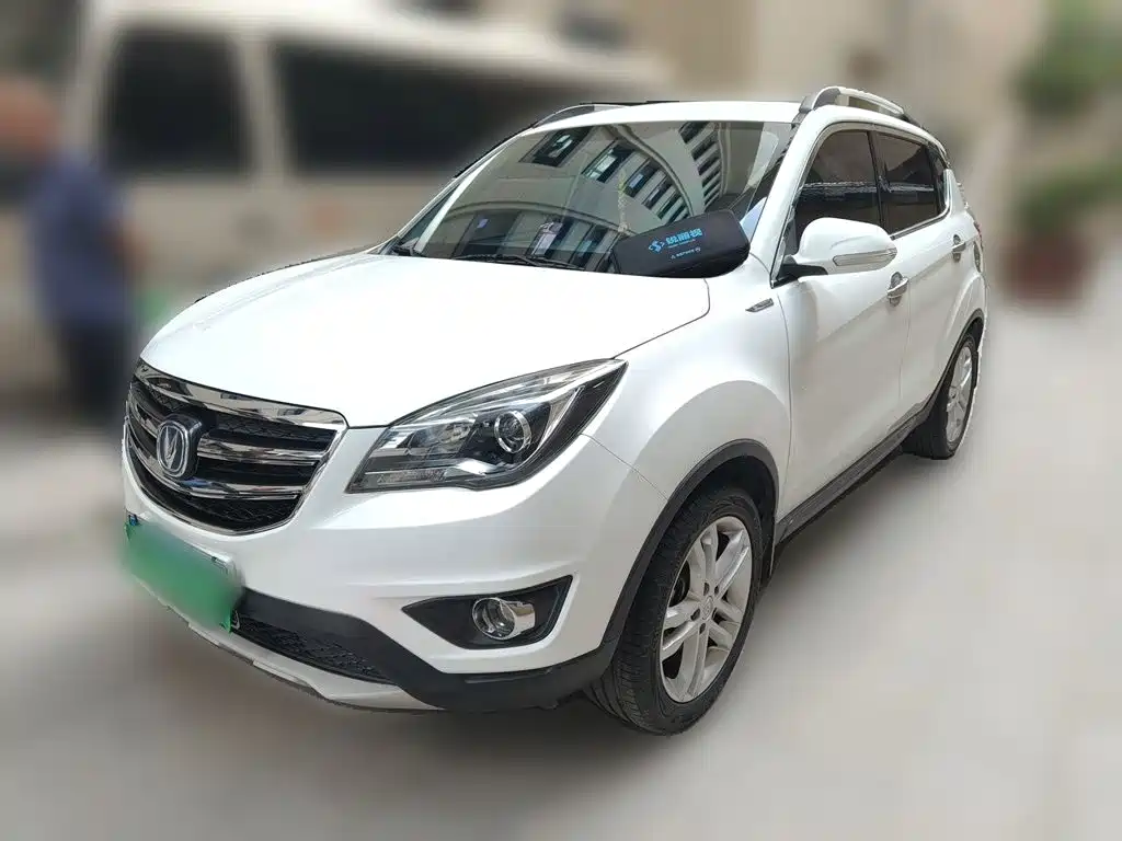 Changan CS35 — миниатюра 2
