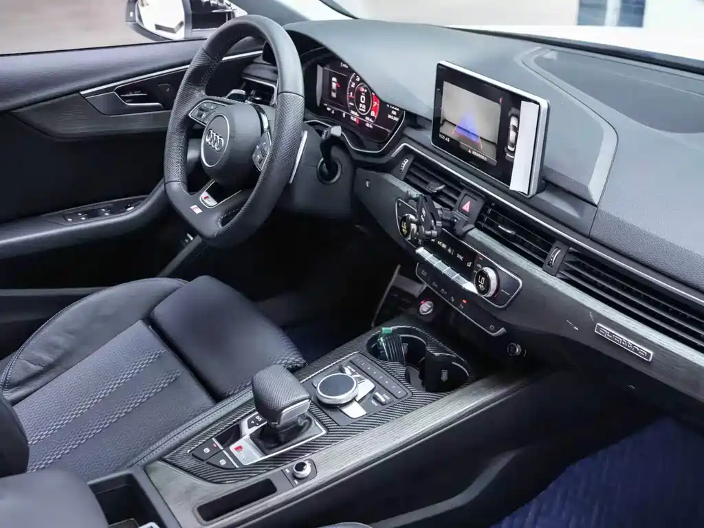Audi A4L 2018 30 40 TFSI Sport