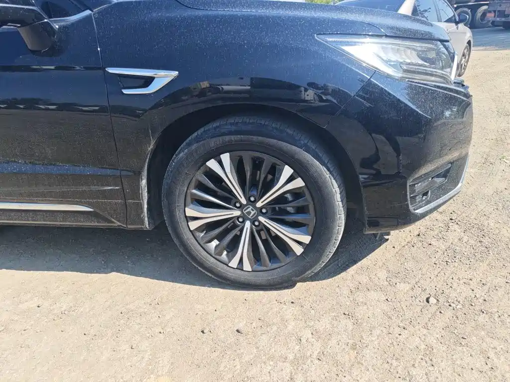 Honda UR-V — миниатюра 8