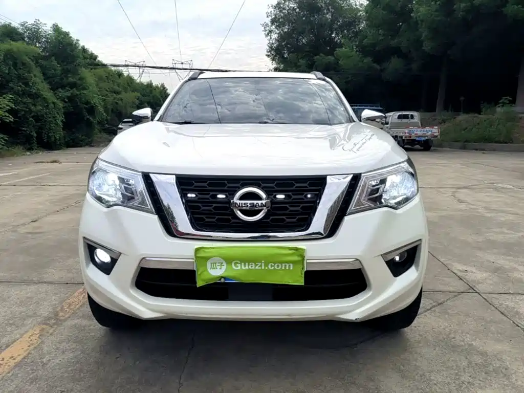 Nissan Terra — миниатюра 3