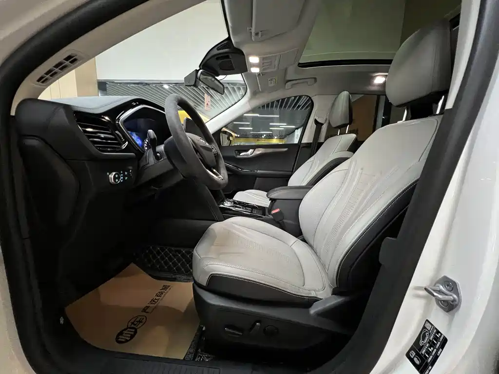 Ford Escape — миниатюра 7