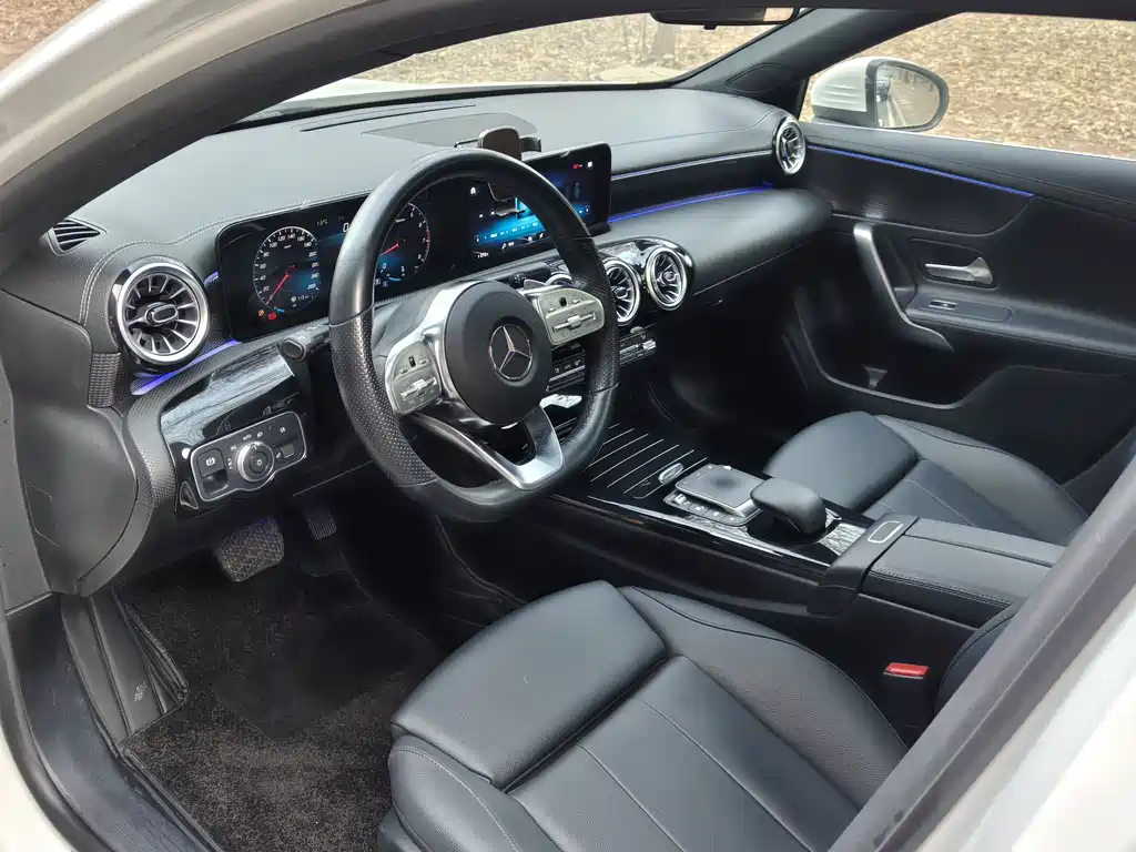 MERCEDES-BENZ A CLASS