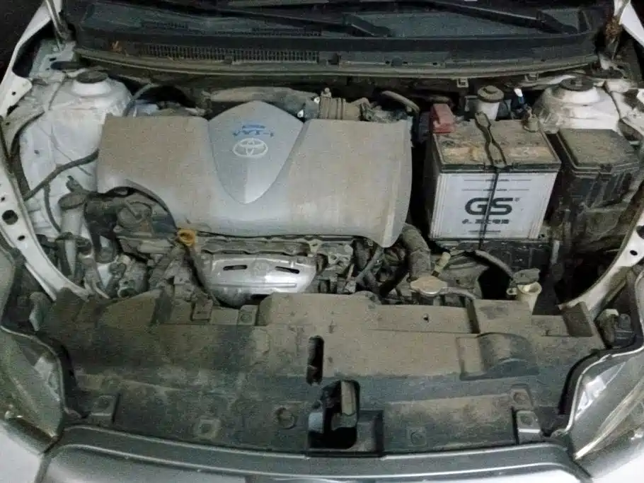 Toyota Yaris L — миниатюра 10