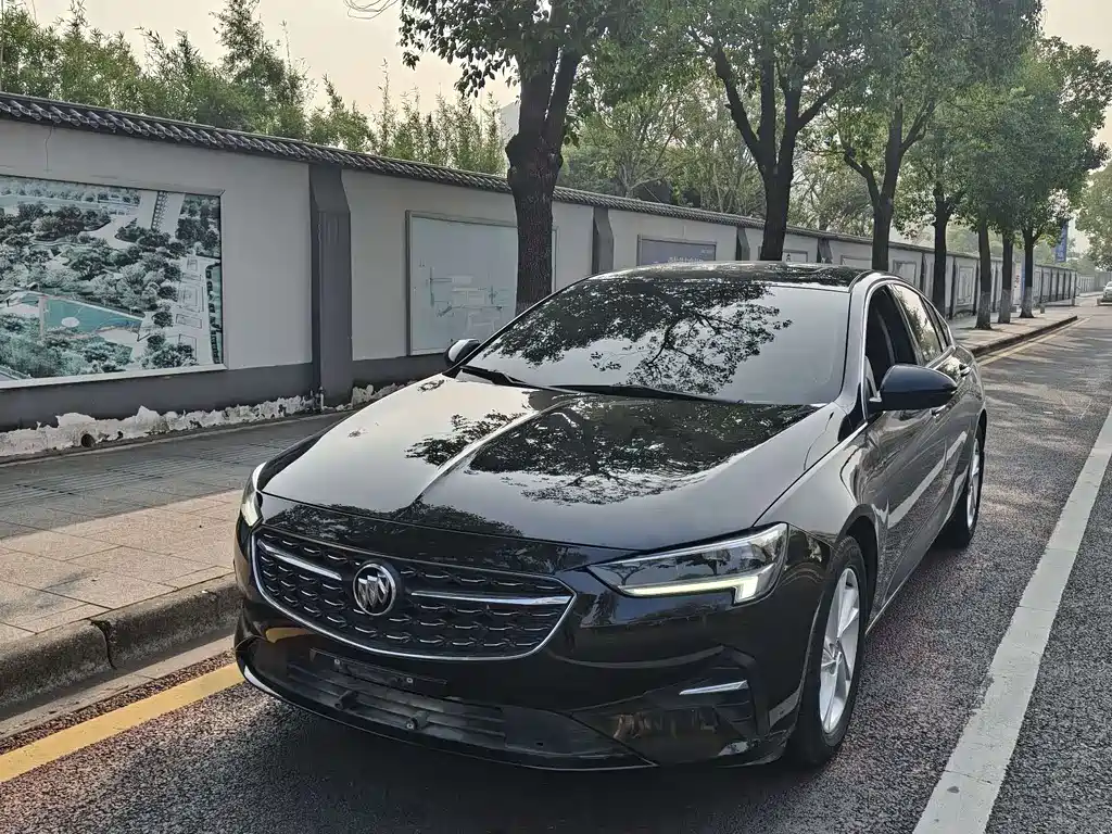 Buick Regal 2019