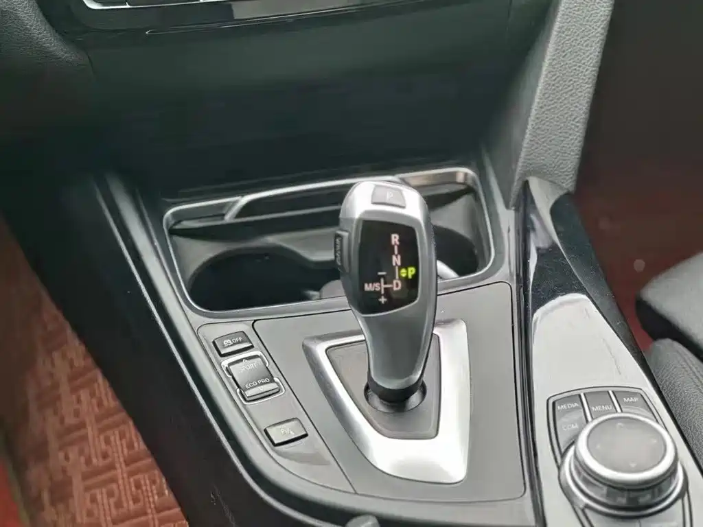 BMW 3 Series GT — миниатюра 4