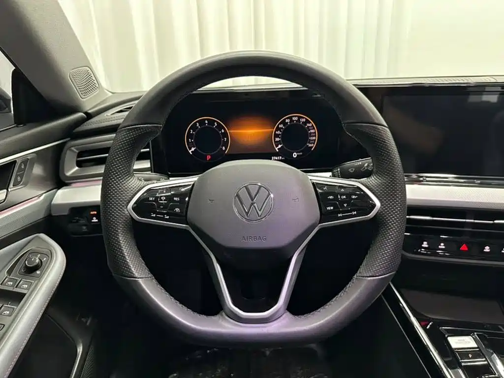 Volkswagen Lamando — миниатюра 10