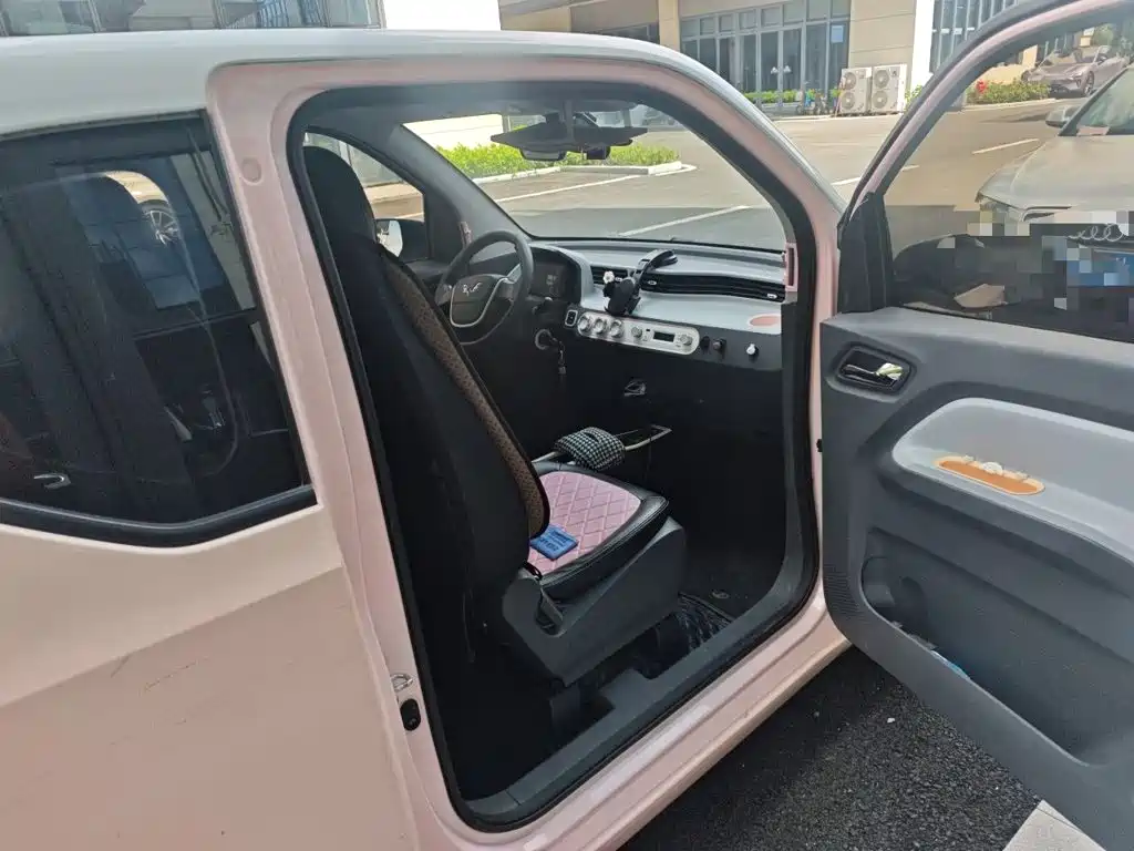 Wuling MINIEV — миниатюра 19