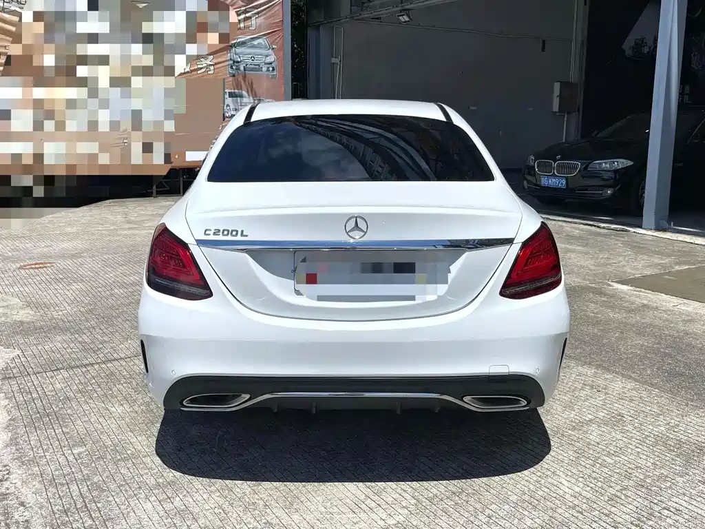 Mercedes-Benz C-Class — миниатюра 5
