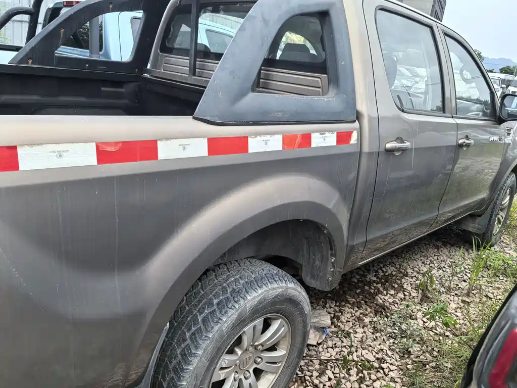 Foton Tunland — миниатюра 7