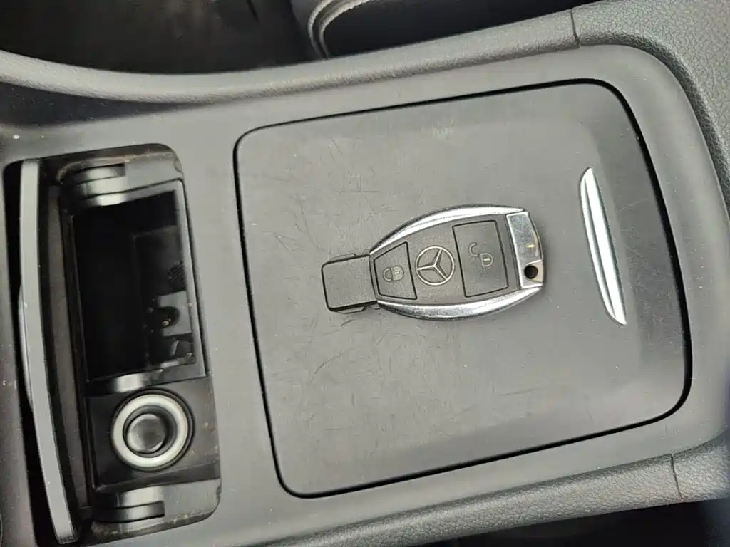 Mercedes-Benz GLA — миниатюра 9