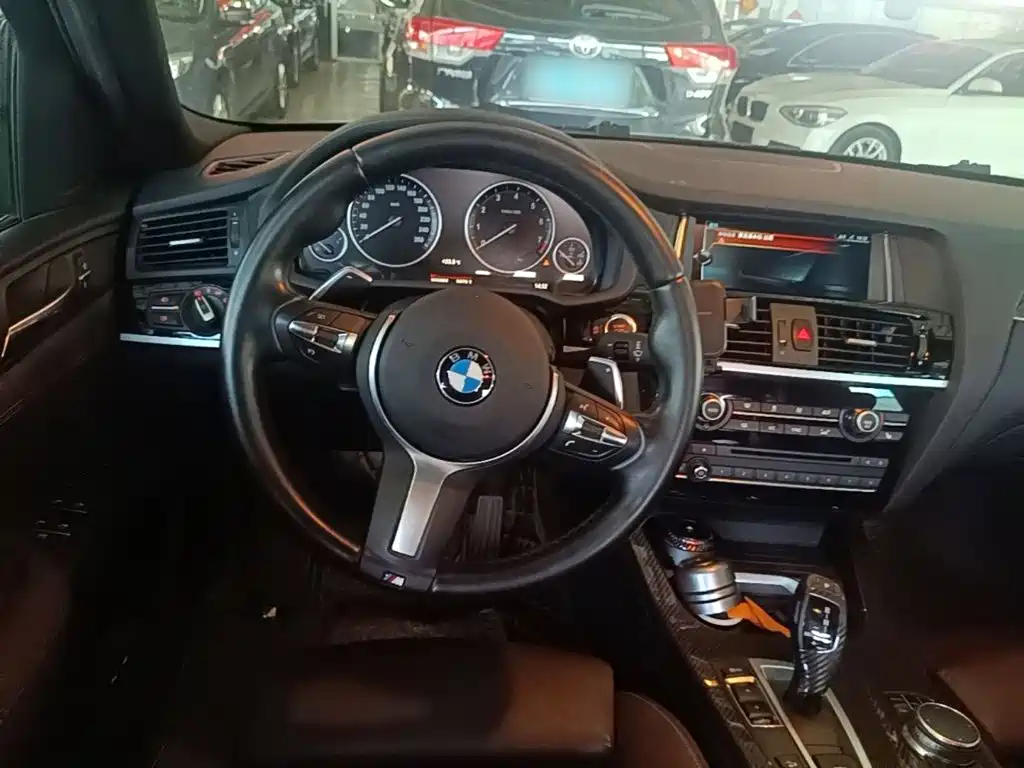 BMW X4 — миниатюра 11
