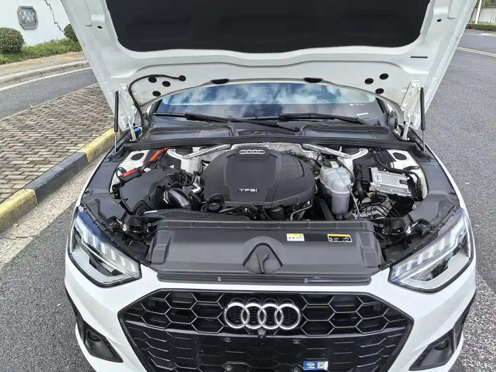 Audi A4L — миниатюра 14
