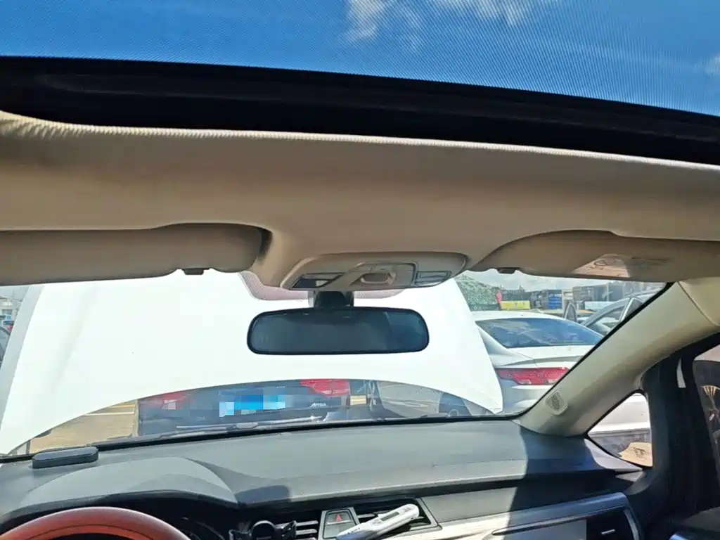 Geely Vision X3 — миниатюра 18