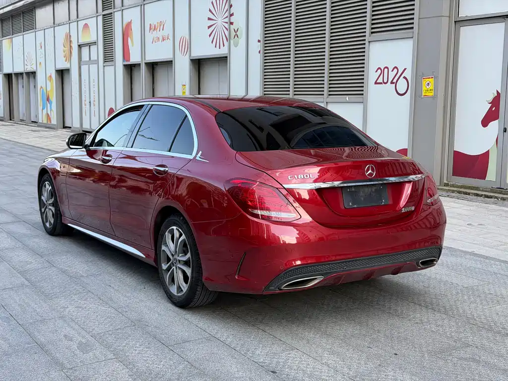 Mercedes-Benz C-Class — миниатюра 7