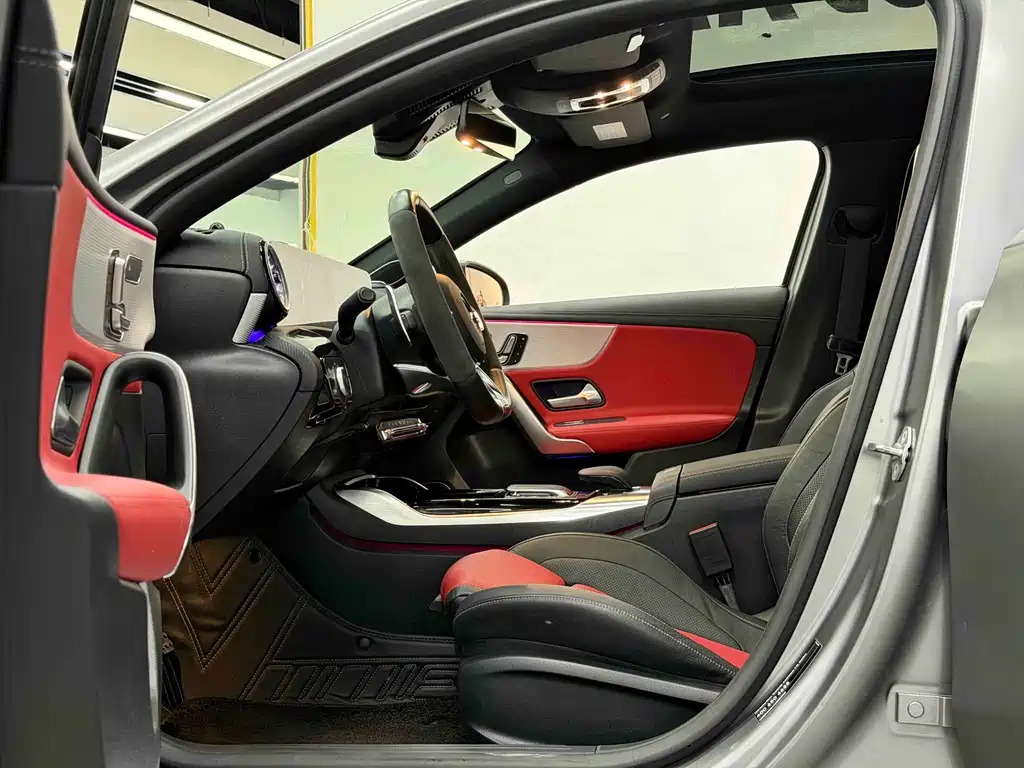 Mercedes-Benz A-Class AMG (Import) — миниатюра 7