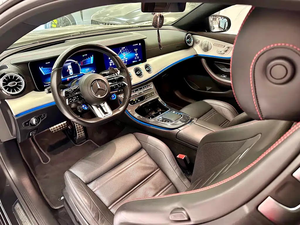 MERCEDES-BENZ E CLASS AMG