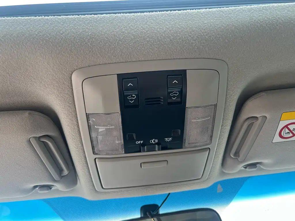 Toyota Prado — миниатюра 11