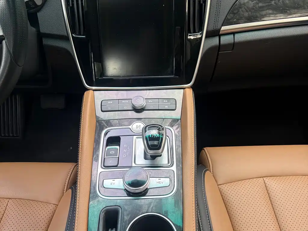 BYD Qin NEV — миниатюра 11