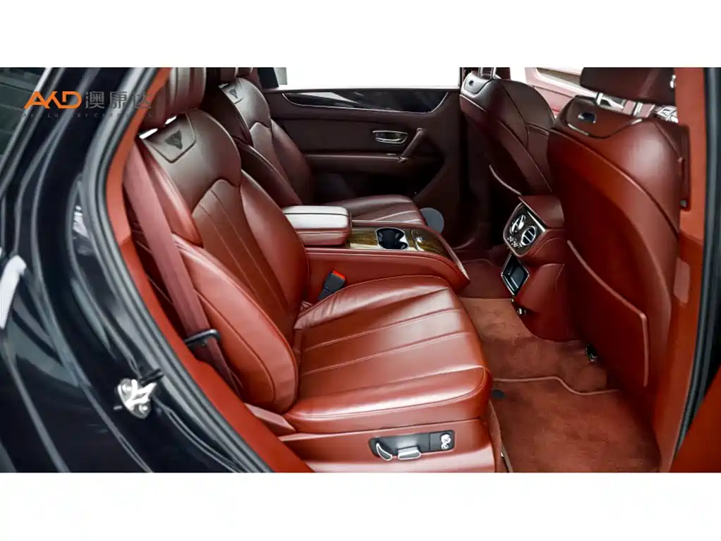 Bentley Bentayga 2018 4.0T V8